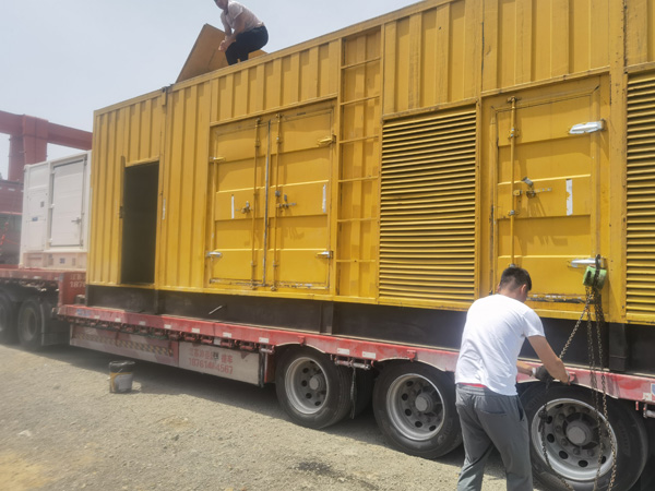 聊城汽油发电机对供油装置的要求