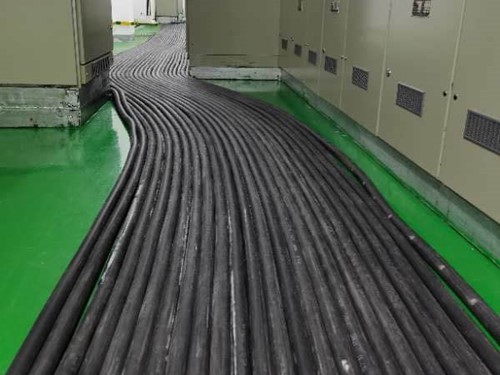 聊城如何根据理论计算公式计算温度对特定电压测量结果的影响？